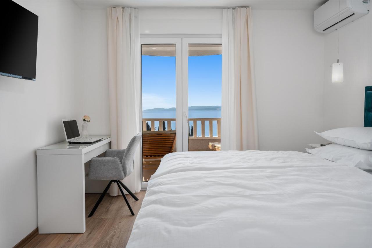 Apartmani Marko Omiš Buitenkant foto