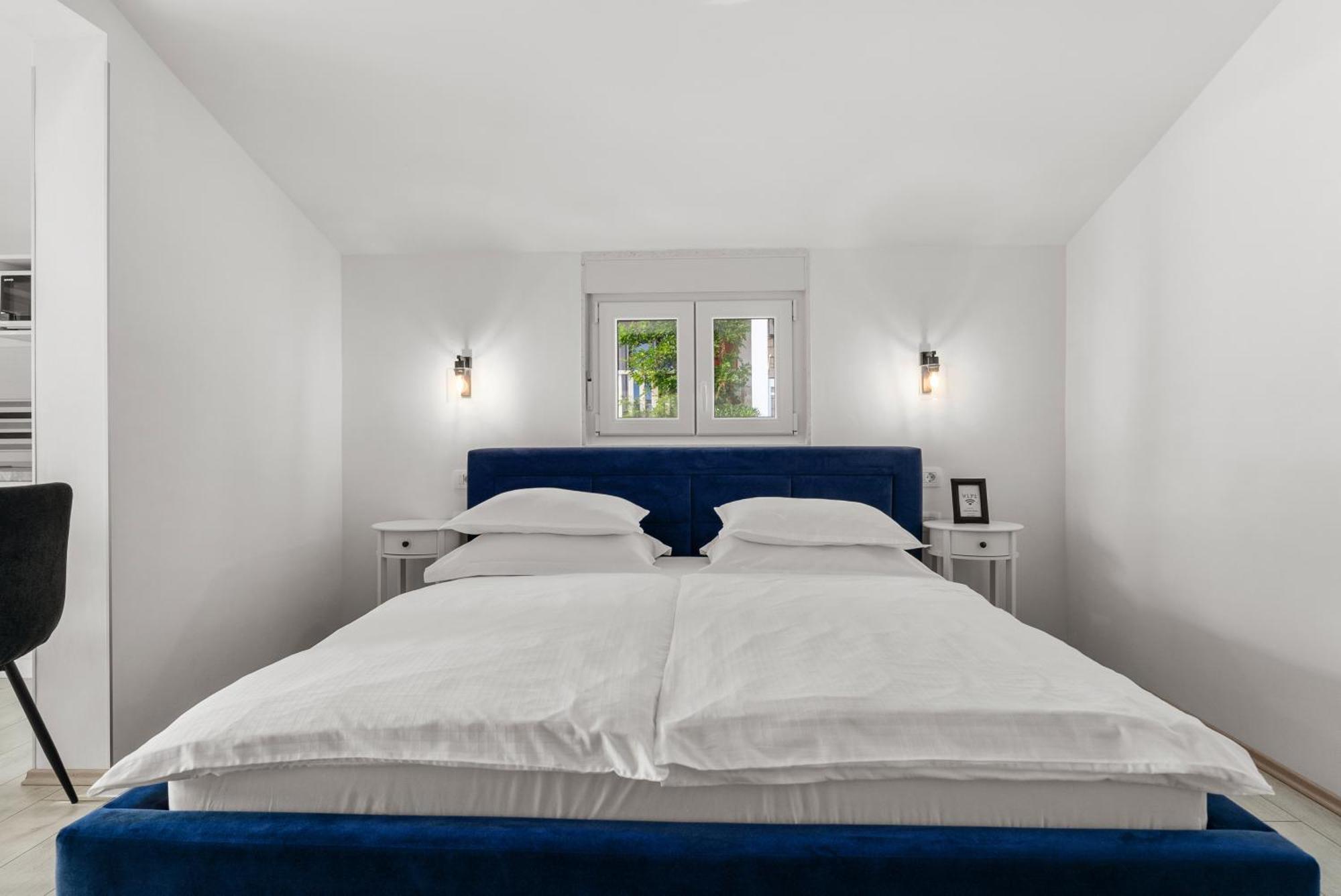 Apartmani Marko Omiš Buitenkant foto