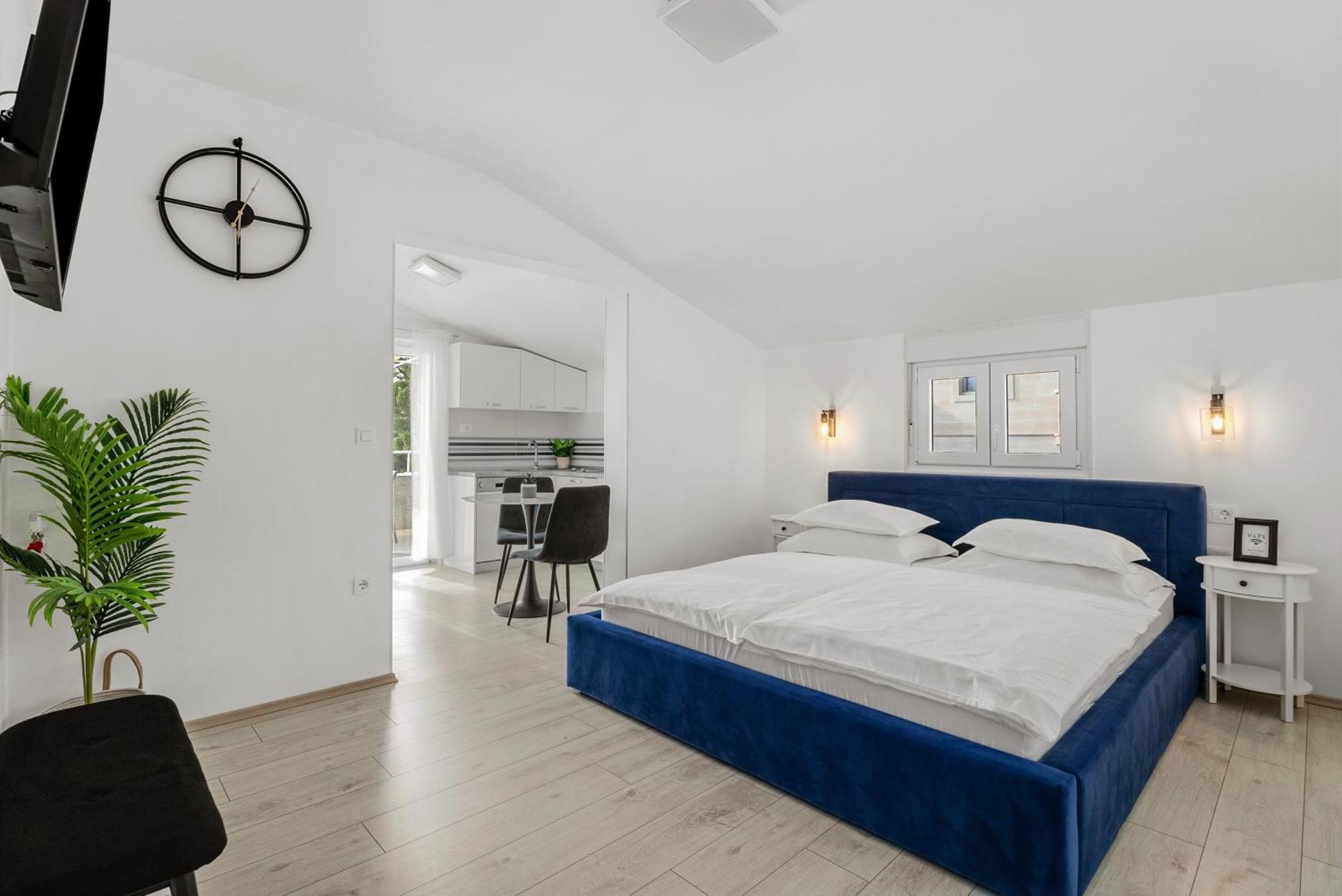 Apartmani Marko Omiš Buitenkant foto